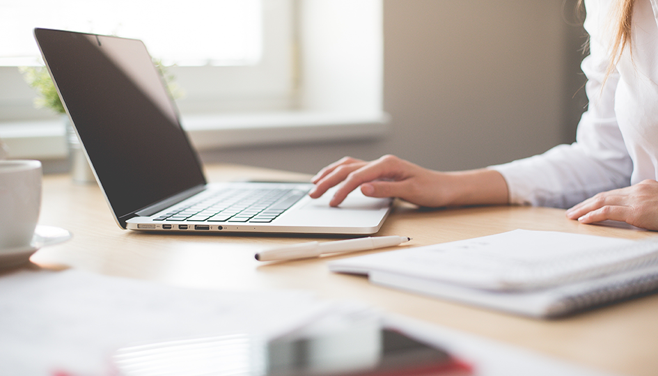 Woman Using Laptop | Nomad | Benefits by Design